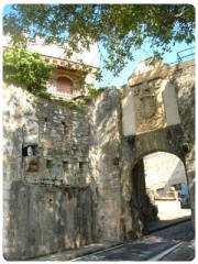 Hondarribia - Una delle antiche porte della citt